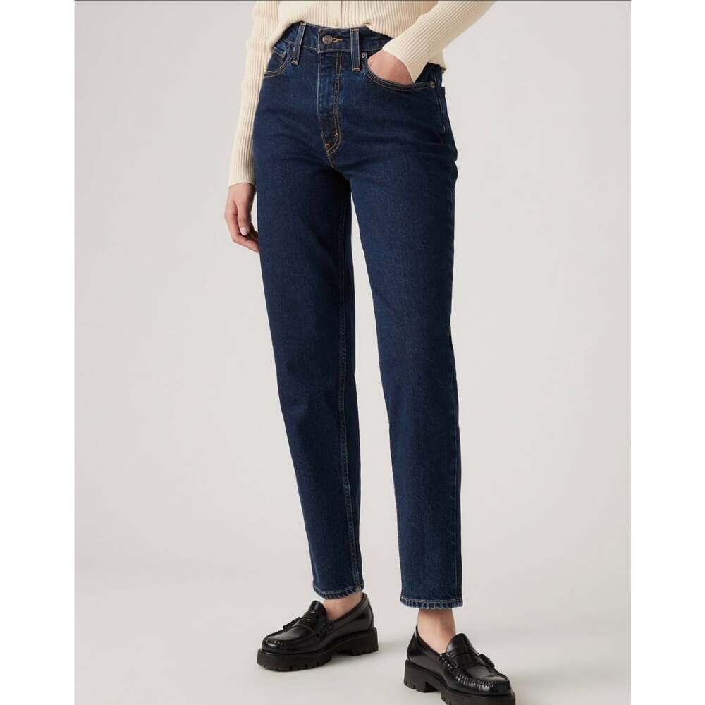 Levi’s High Waisted Mom Jeans Women’s 27x29 Dark Wash High Rise Tapered EUC